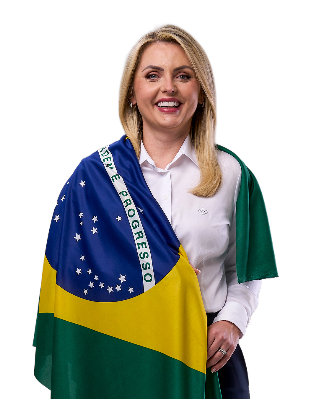 Clariana Barão com a bandeira do Brasil sobre o ombro, em retrato recortado